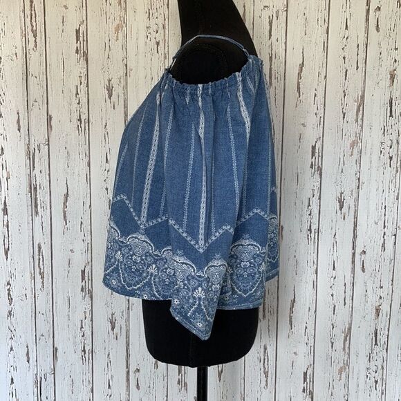 Active USA Top  - Picture 4 of 8